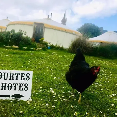 Les Yourtes D'Hotes Plouguiel Exterior photo