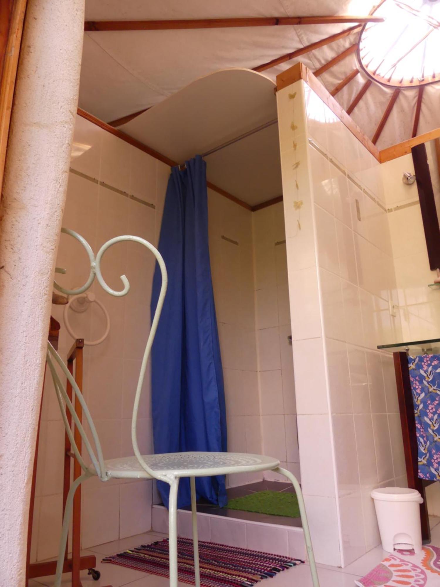Bed & Breakfast Les Yourtes D'hotes Plouguiel